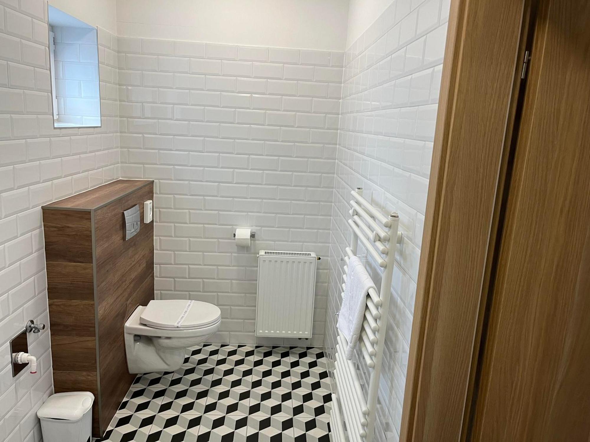 Berill Crystal Apartman Sarvar Exterior photo